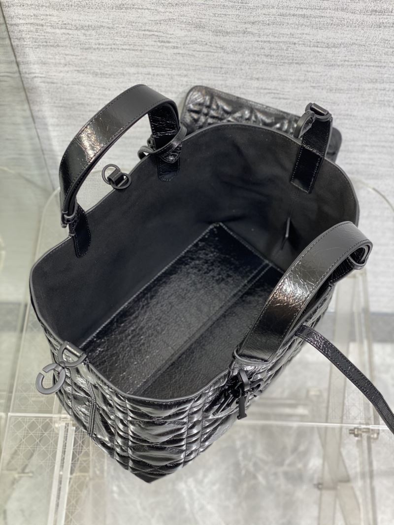 chr1st1an D10r shopping bags